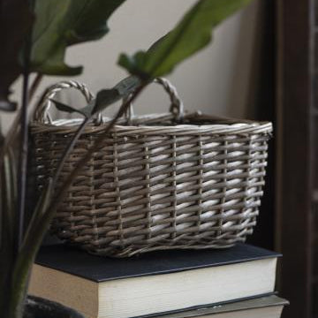 Petit panier mural rectangulaire avec 2 poignées – IB Laursen