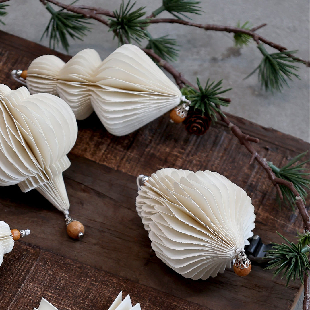 Guirlande verte Cèdre & Pommes de pin – L160 cm