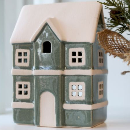 Photophore Maison en Grès Vert – Chic Antique (H 14,5 × L 10 × l 8 cm)