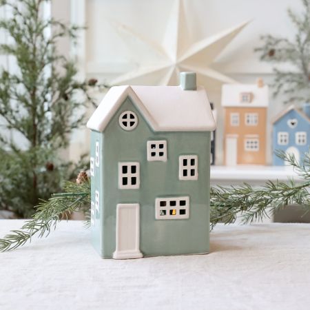 Photophore maison en grès vert (grand modèle) – Chic Antique (H 21 × L 13,5 × l 9 cm)