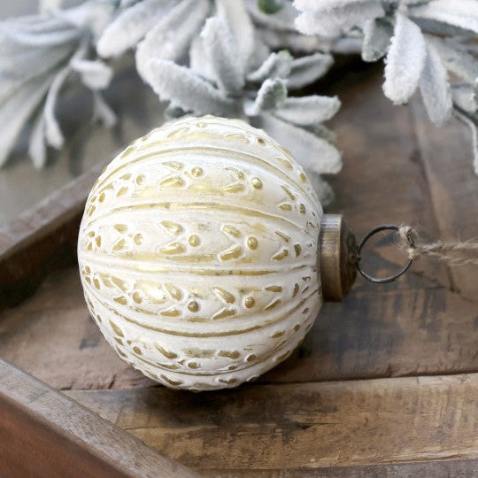 Boule ronde à motifs, en verre de chez Chic Antique