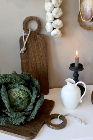 Cruche blanche en porcelaine Série Provence – H17 cm – Chic Antique (Danemark)