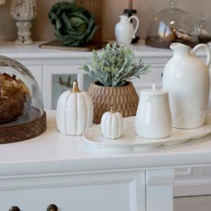 Cruche blanche en céramique – Série Provence – H20 cm – Chic Antique (Danemark)