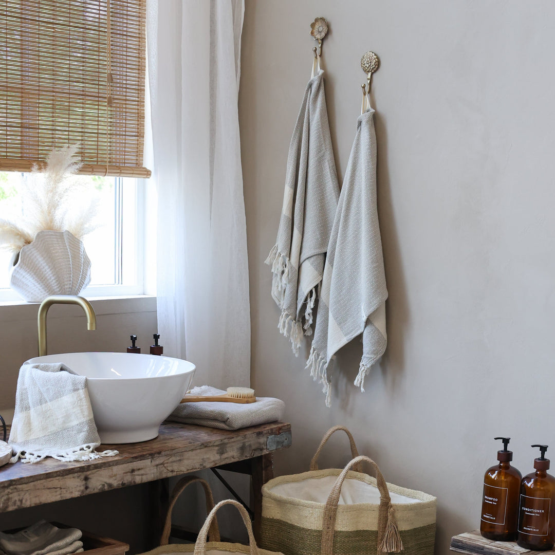 Crochets muraux chic antique en laiton – 2 modèles fleur