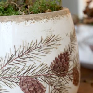 Collection Chic Antique en céramique craquelée – Branches & pommes de pin – Cache-pot, cruche, plat, bouteille