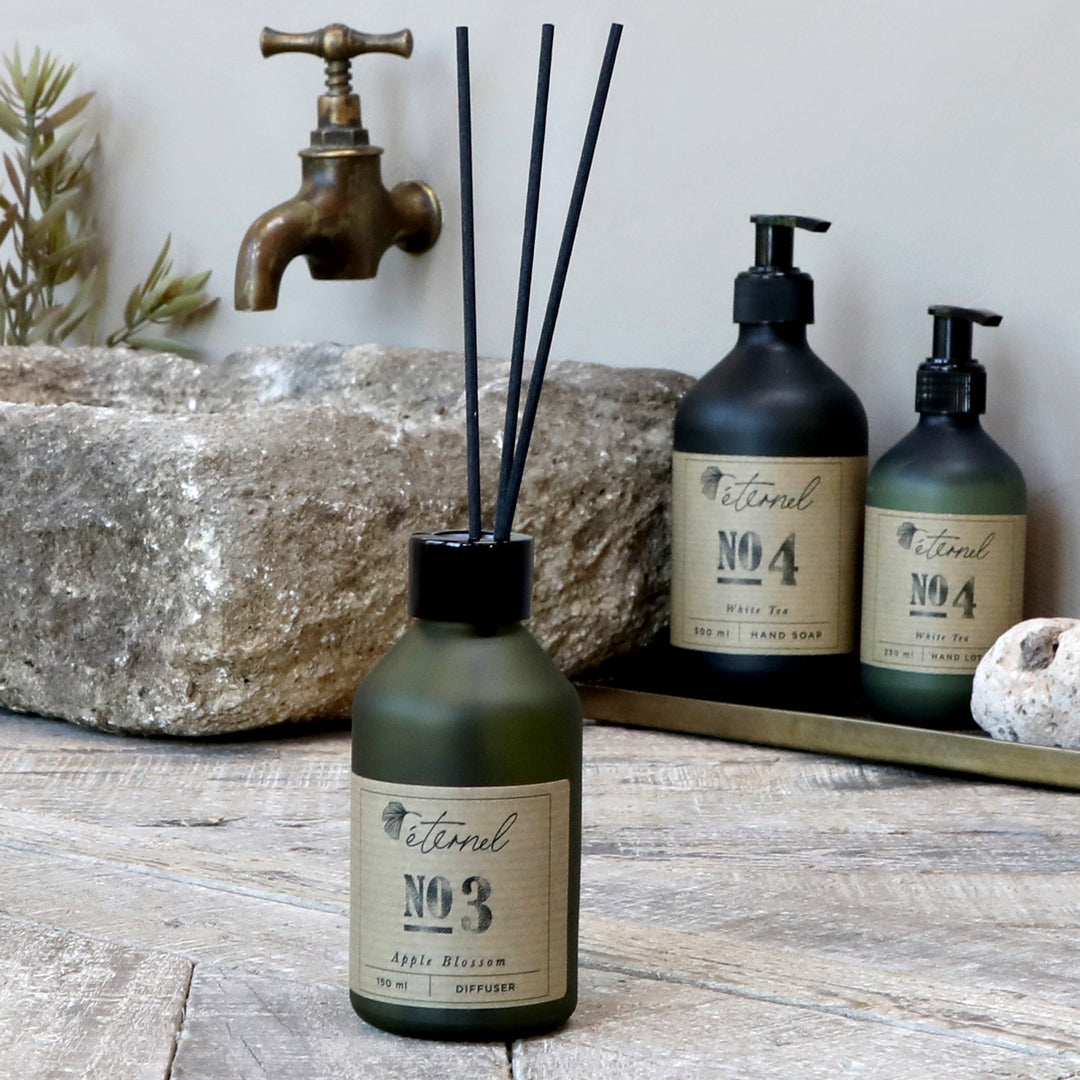 Diffuseurs Éternel – Fleur de Pommier ou Rêve de Jasmin (150 ml)