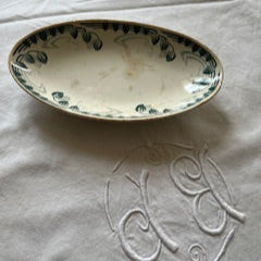 Petit plat ovale Creil & Montereau – Service Physalis Labrador – Art déco, 1920