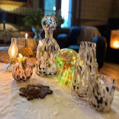 Lampe décorative LED champignon en verre tacheté – Opjet – Ø13,5 x H15,5 cm