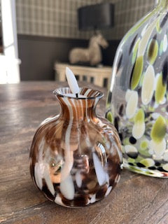 Vase bouteille en verre façon léopard