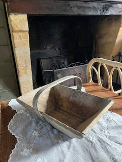 Ancien panier de vignerons en bois