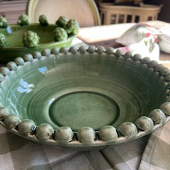 Centre de table perlé Matcha – Céramique D34 × H9,5 cm – Opjet Paris