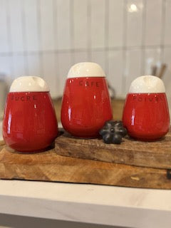 Trio de pots vintage rouge et blanc – Poivre, Sucre, Café