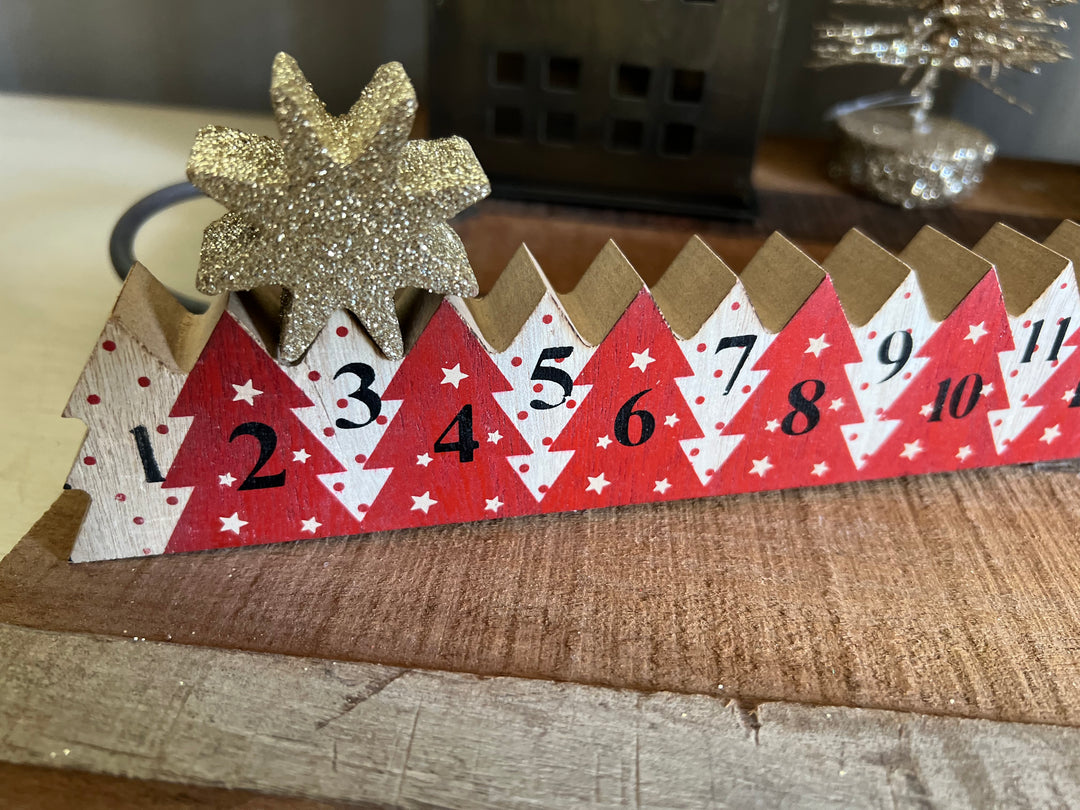 Calendriers de l'avent en bois. Décors au choix.