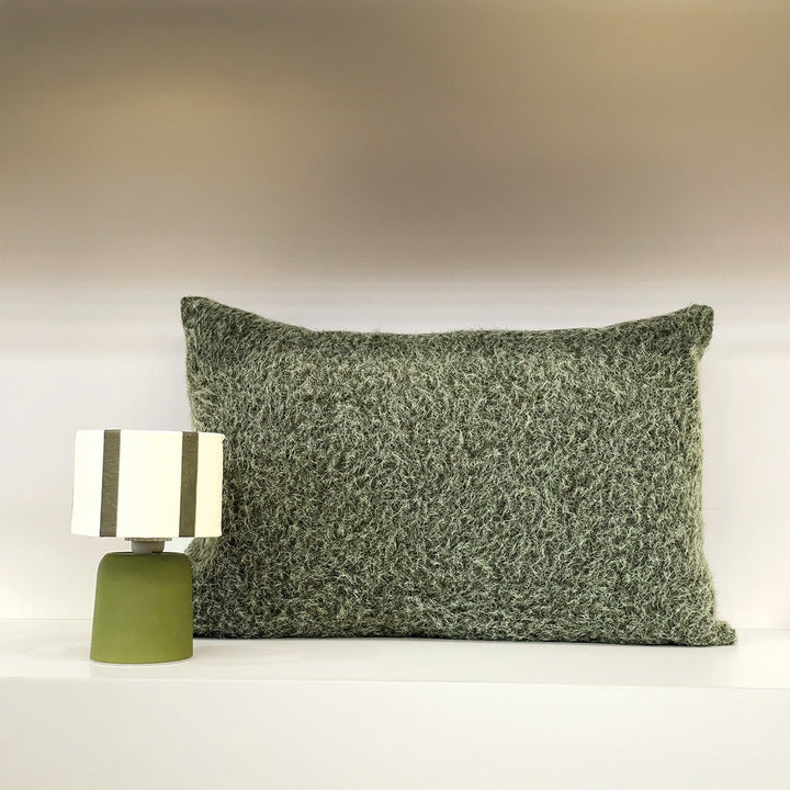 Coussin Retroplush Fluff Opjet – Marron/Beige ou Vieux Vert – 60x40 cm