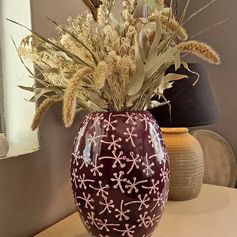 Grand Vase Aubergine, céramique travaillée.