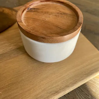 Boîte à sel / épices  Marbre blanc ,couvercle bois. - Déco Nord Sud