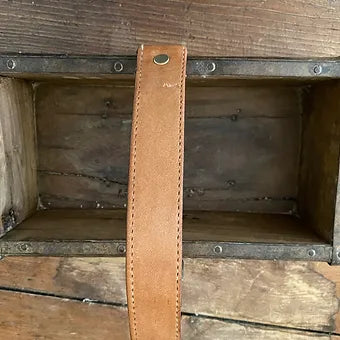 Véritable moule à briques, cuir / bois foncé. - Déco Nord Sud