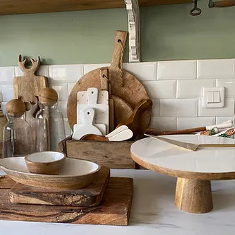 Présentoir  à gâteau , bois de manguier , émail blanc - Déco Nord Sud